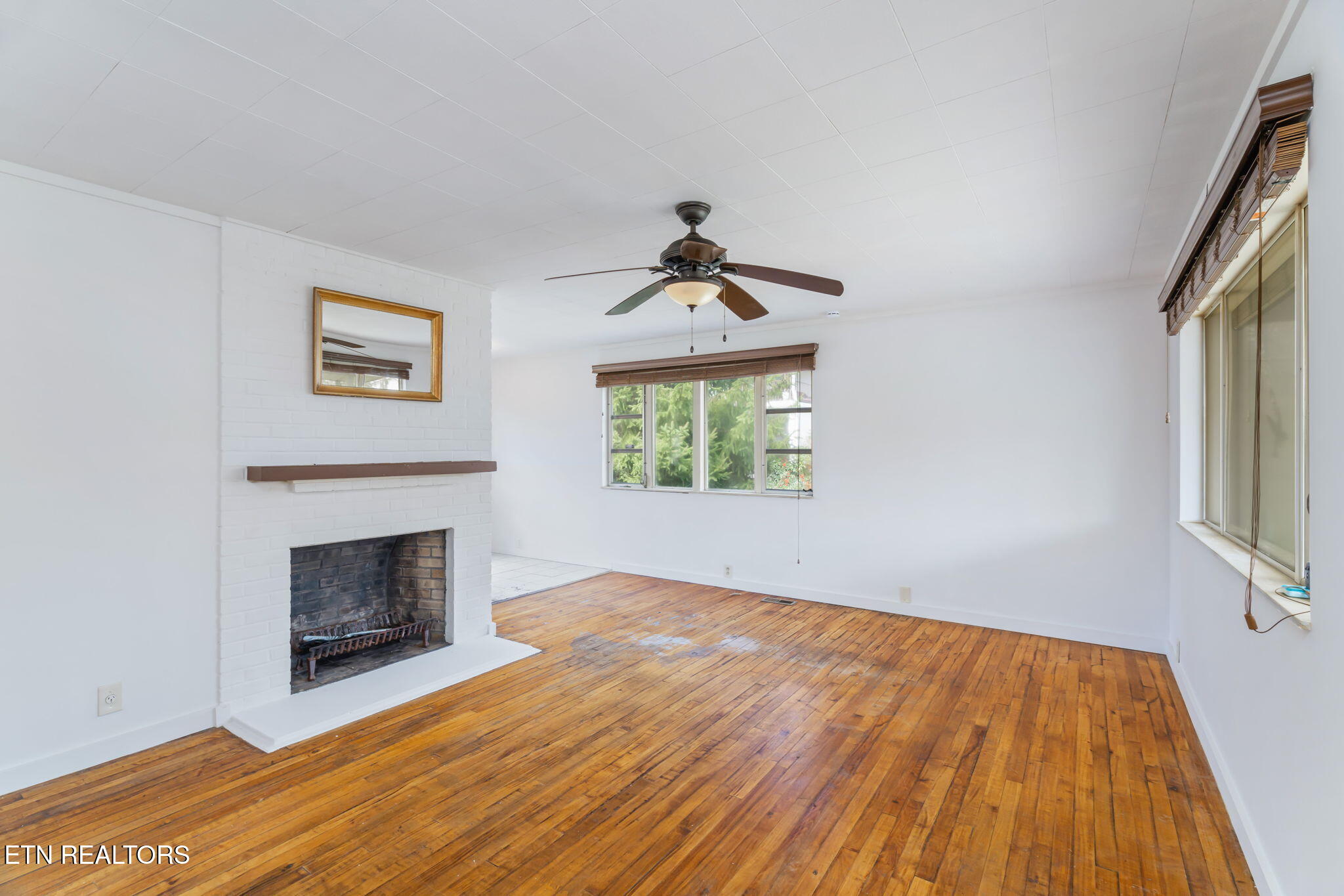 110 Tabor Road Oak Ridge, TN 37830 - Photo 8 of 30 7-web-or-mls-110 Tabor Road-13