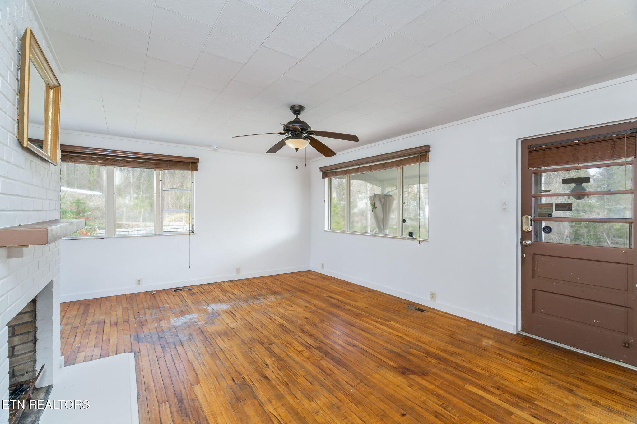 110 Tabor Road Oak Ridge, TN 37830 - Photo 9 of 30 8-web-or-mls-110 Tabor Road-14