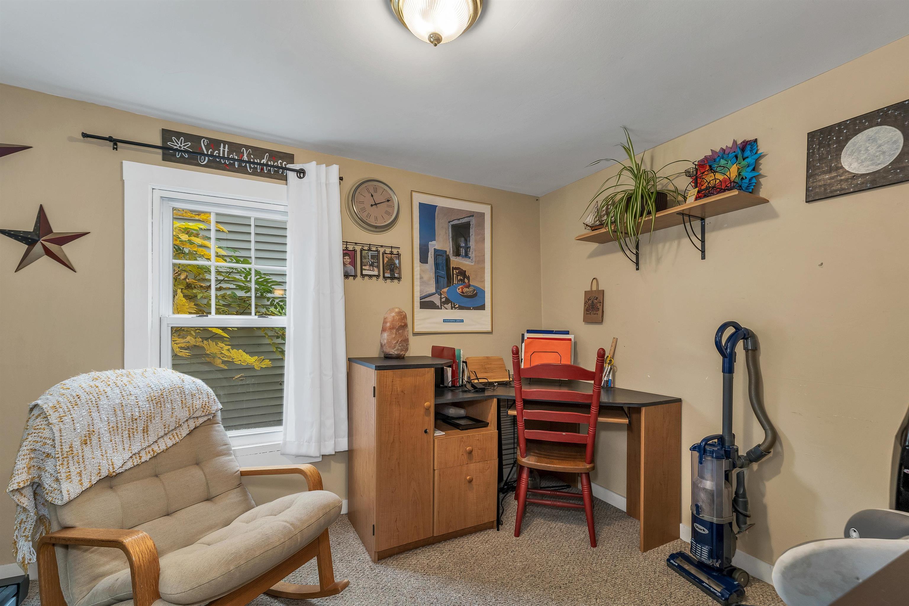 96 Clinton Street Laconia, NH 03246 - Photo 18 of 45