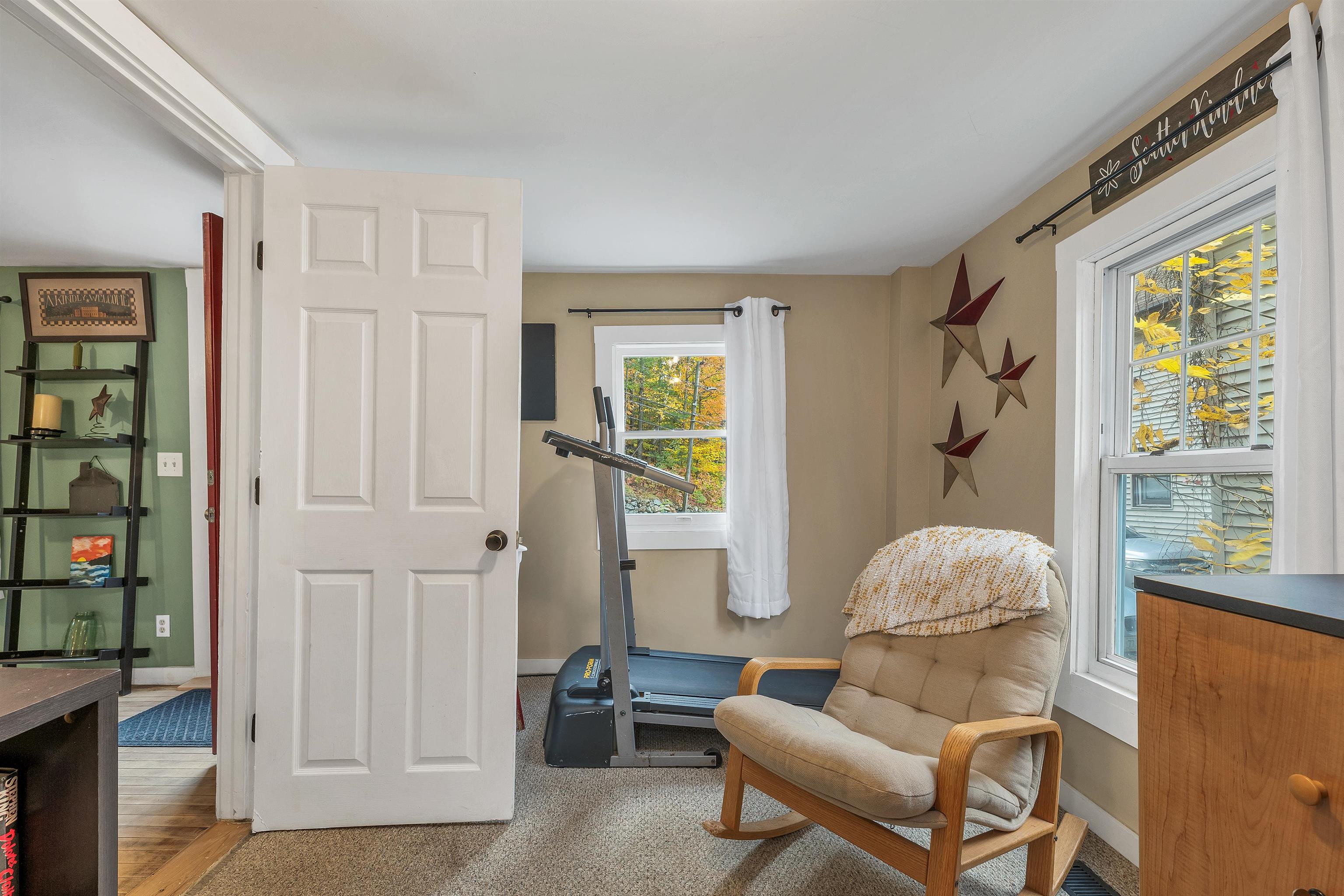 96 Clinton Street Laconia, NH 03246 - Photo 23 of 45