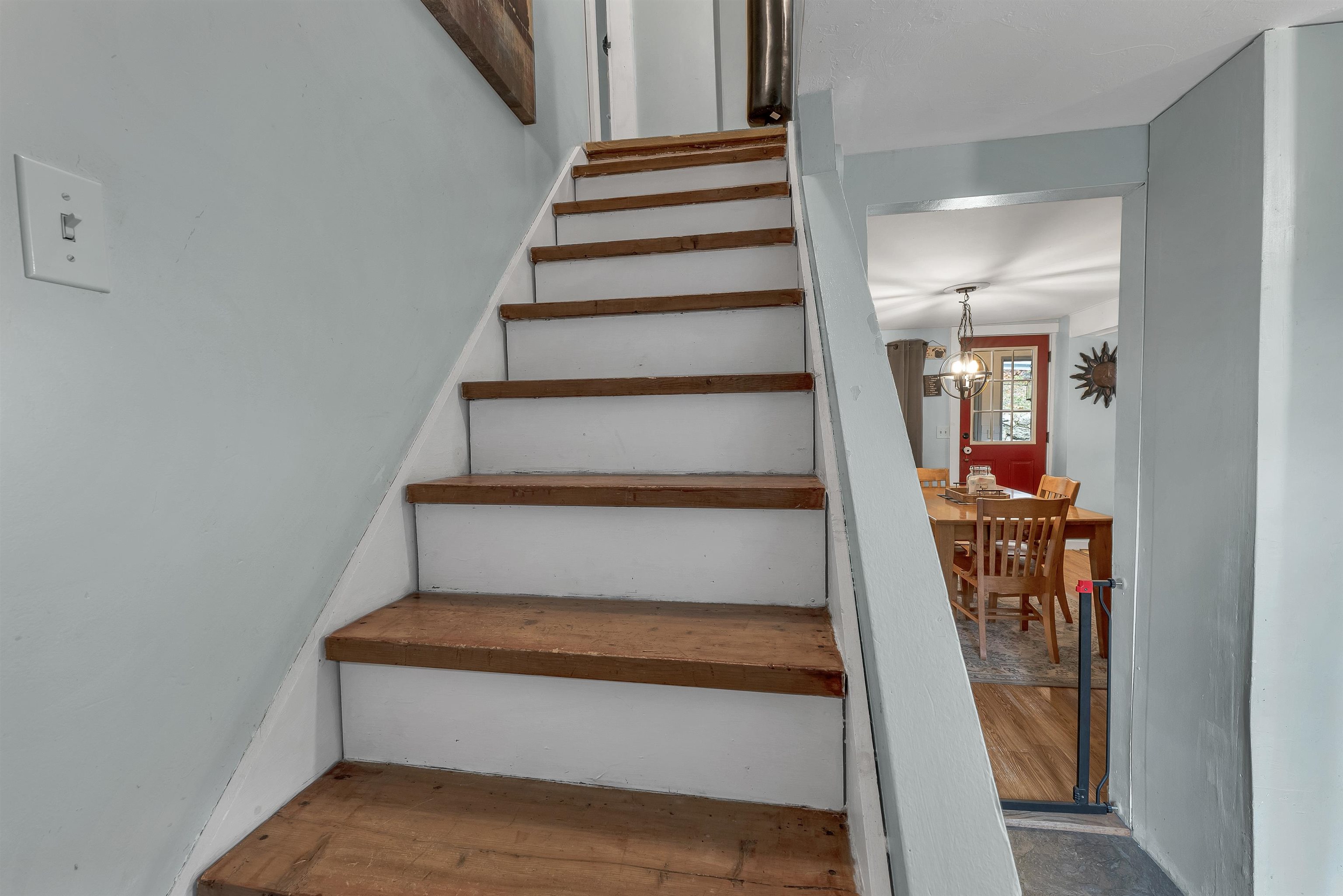 96 Clinton Street Laconia, NH 03246 - Photo 26 of 45