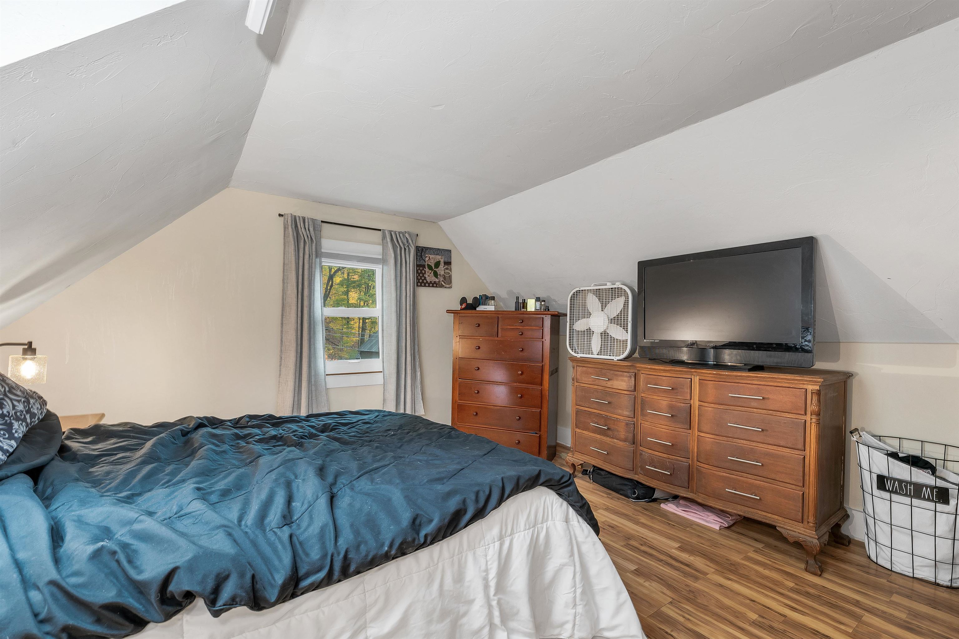 96 Clinton Street Laconia, NH 03246 - Photo 28 of 45