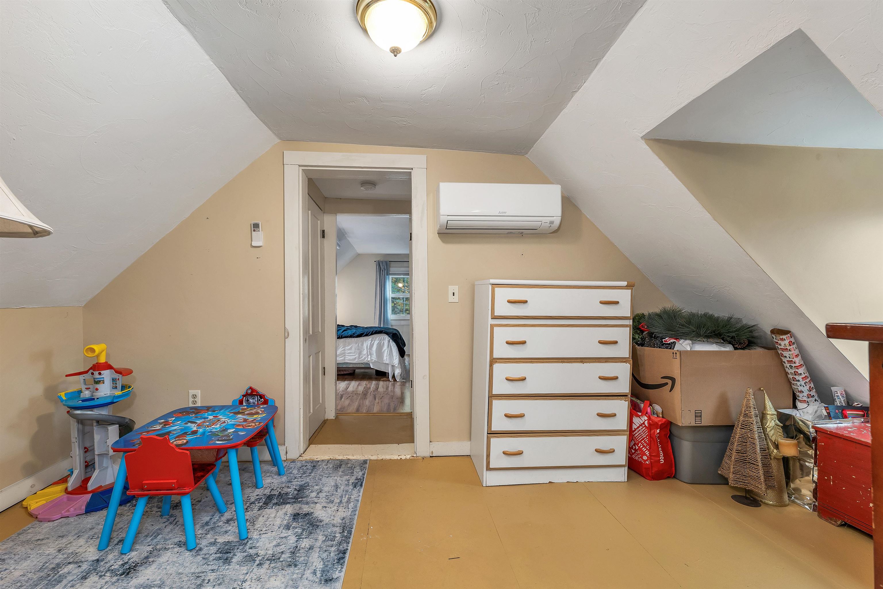 96 Clinton Street Laconia, NH 03246 - Photo 32 of 45