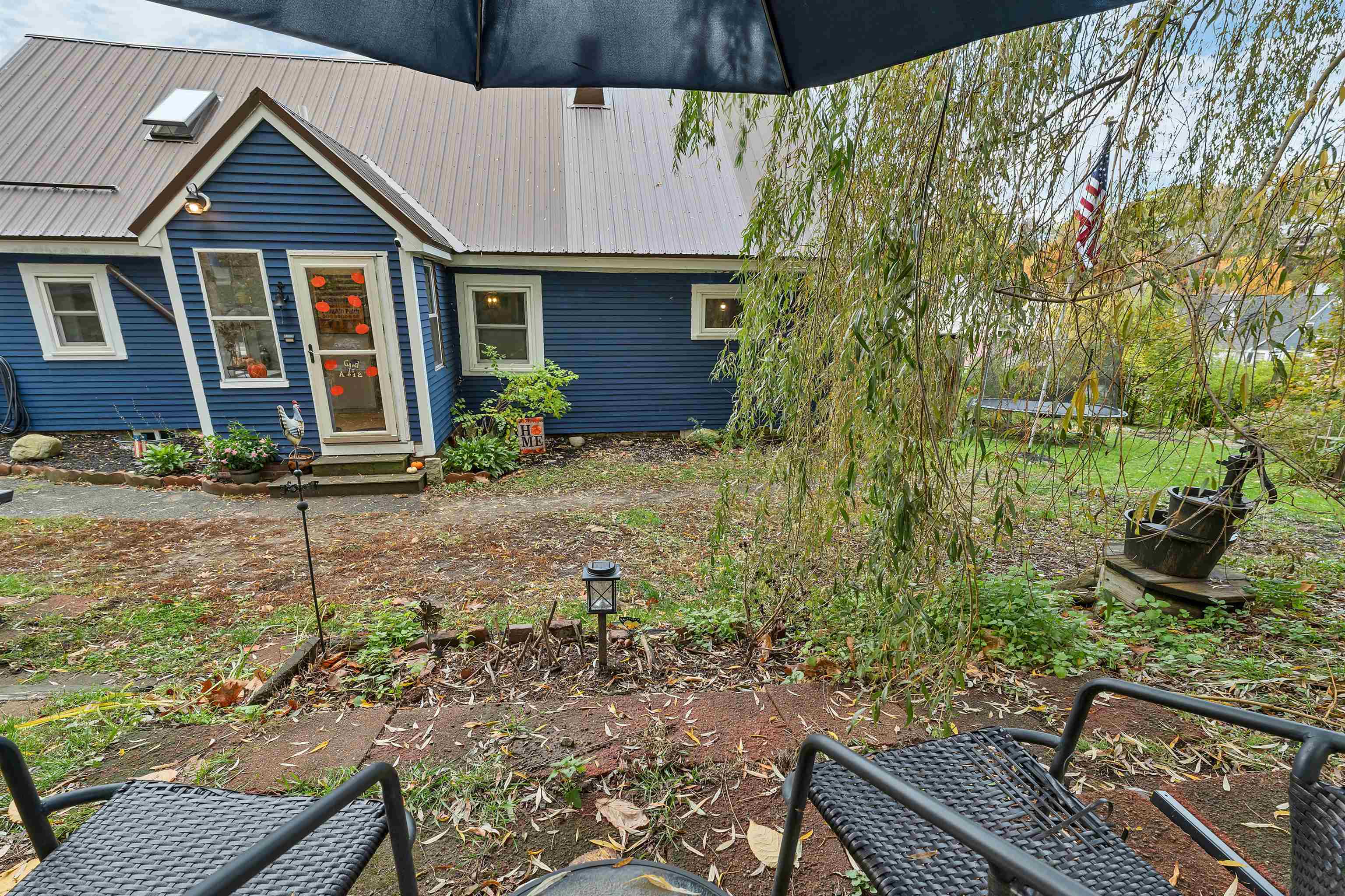 96 Clinton Street Laconia, NH 03246 - Photo 6 of 45