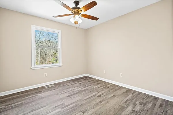 $2,550 | 228 Hawkins Farm Circle, Ball Ground, GA 30107