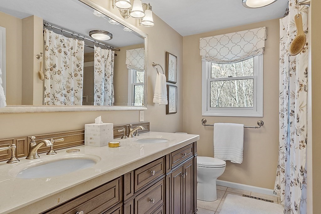 7 Westfield Road Hopkinton, MA 01748 - Photo 19 of 36 Gallery Image 19