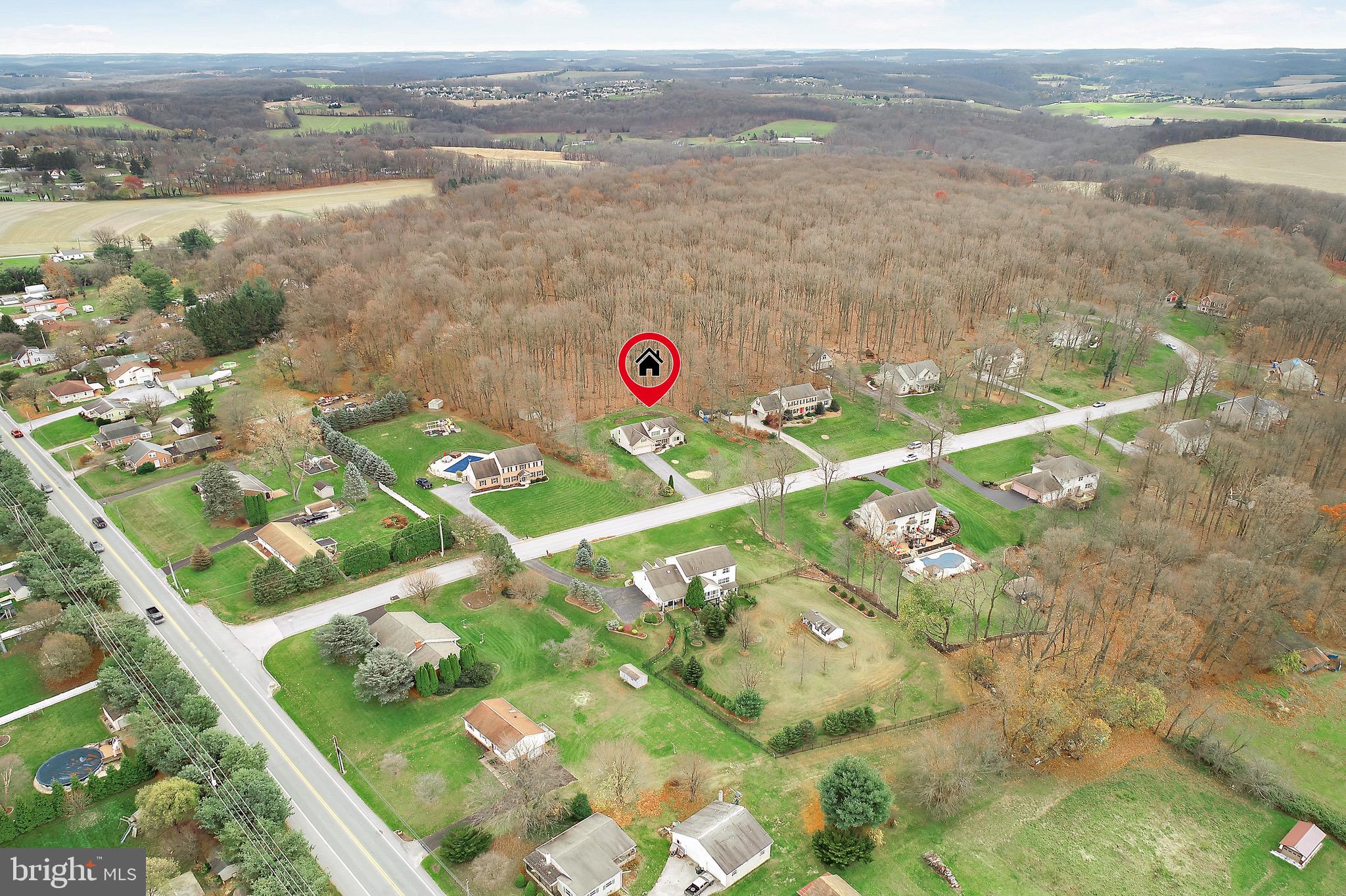 25 Forest Ridge Court Red Lion, PA 17356 - Photo 2 of 38