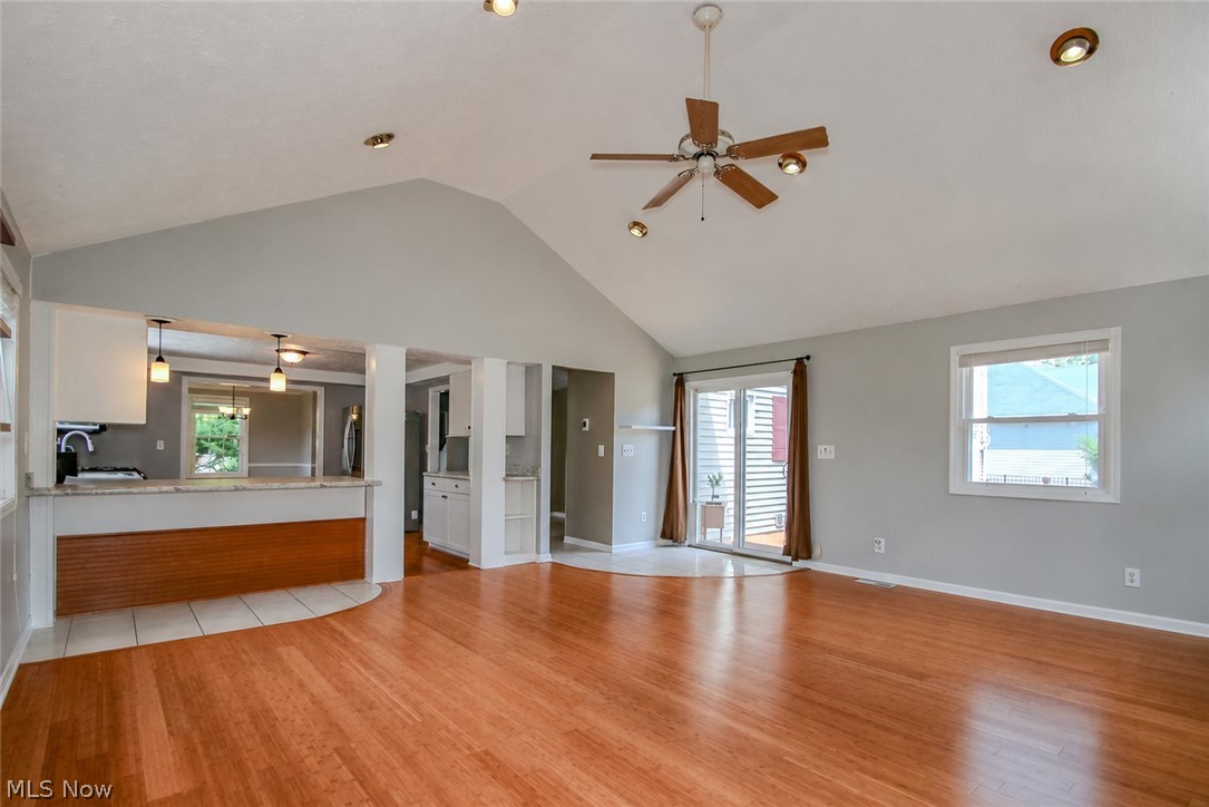12433 Webster Road Strongsville, OH 44136 - Photo 13 of 48