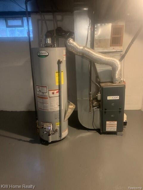 9451 Camley Street Detroit, MI 48224 - Photo 6 of 10 9451 Basement Furnace