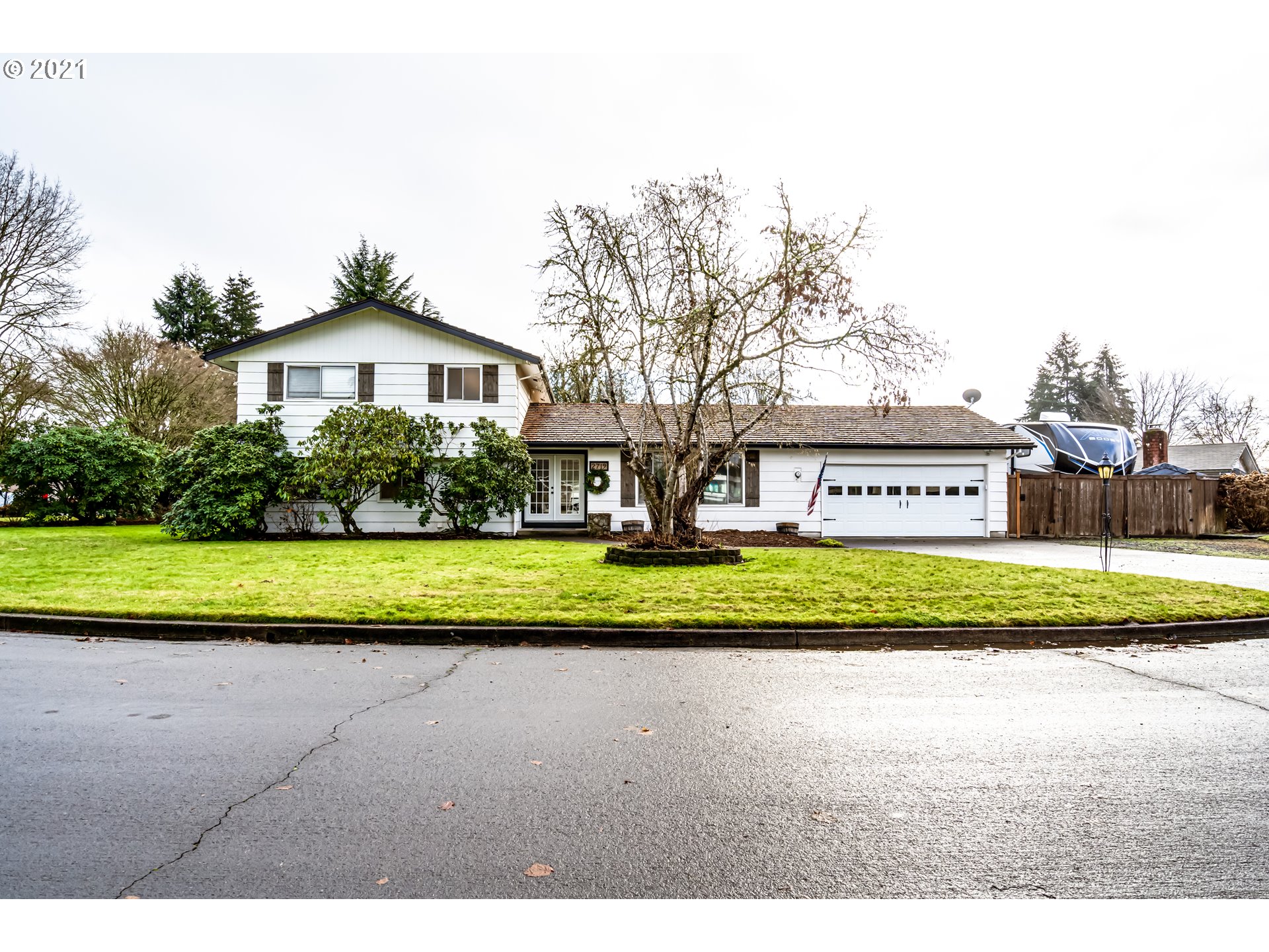 2719 Burlington Avenue Springfield, OR 97477 - Photo 1 of 31 Gallery Image 1