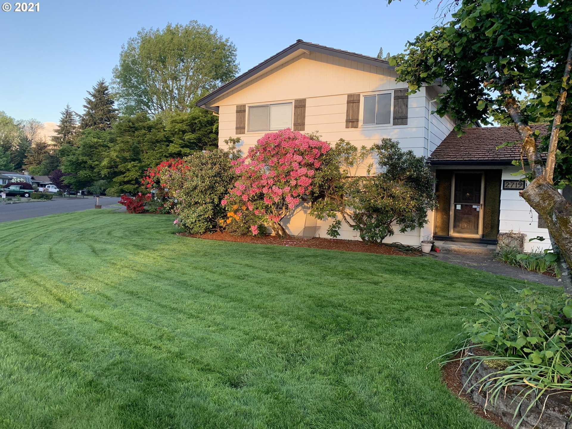 2719 Burlington Avenue Springfield, OR 97477 - Photo 29 of 31 Gallery Image 29