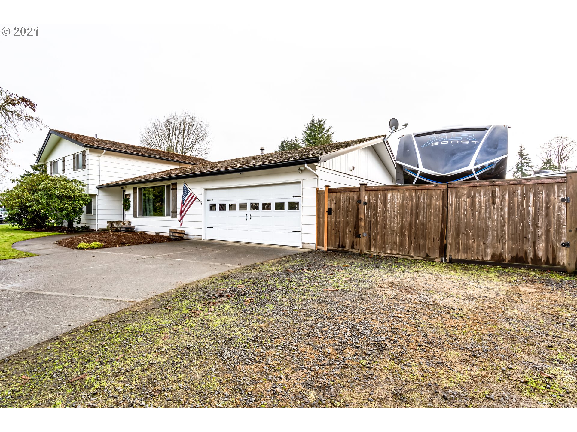 2719 Burlington Avenue Springfield, OR 97477 - Photo 4 of 31 Gallery Image 4