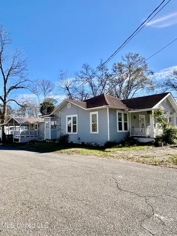 $140,000 | 220 North Haugh Avenue, Picayune, MS 39466