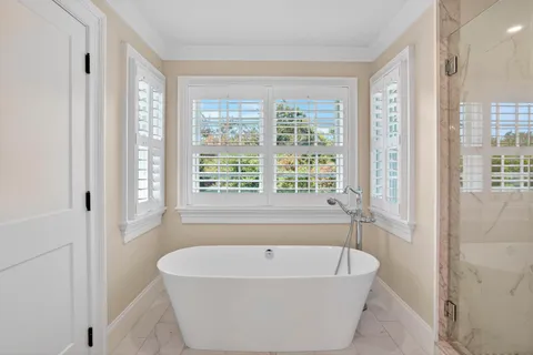 $9,495,000 | 29 Slough Cove Road, Edgartown, MA 02539