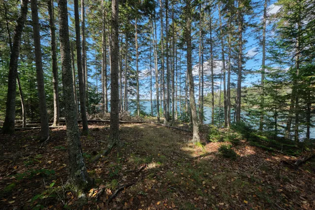 $895,000 | 422 Wallston Road, St. George, ME 04860