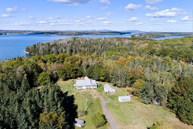 $895,000 | 422 Wallston Road, St. George, ME 04860