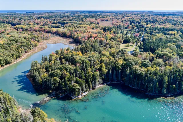 $895,000 | 422 Wallston Road, St. George, ME 04860