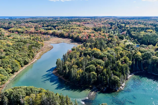 $895,000 | 422 Wallston Road, St. George, ME 04860
