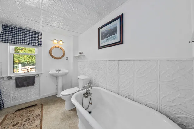 $895,000 | 422 Wallston Road, St. George, ME 04860