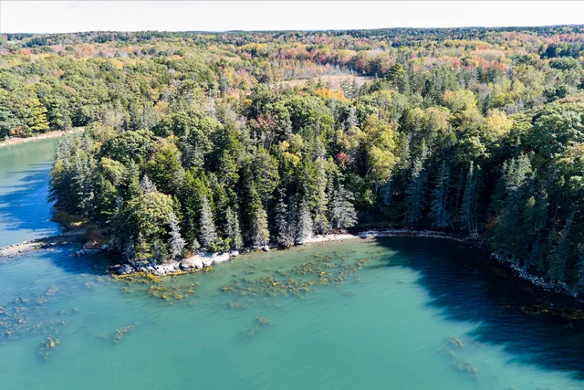 $895,000 | 422 Wallston Road, St. George, ME 04860