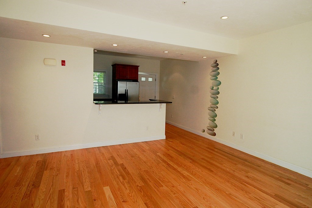 11 Brookside Road, Unit 4 Braintree, MA 02184 - Photo 9 of 23 Gallery Image 9