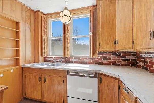$389,900 | 303 Chapel Street, Burrillville, RI 02830