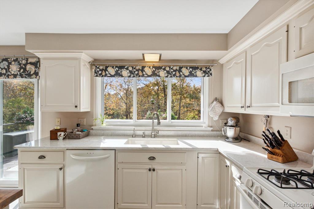 18904 Hannan Road New Boston, MI 48164 - Photo 30 of 70 Gallery Image 30