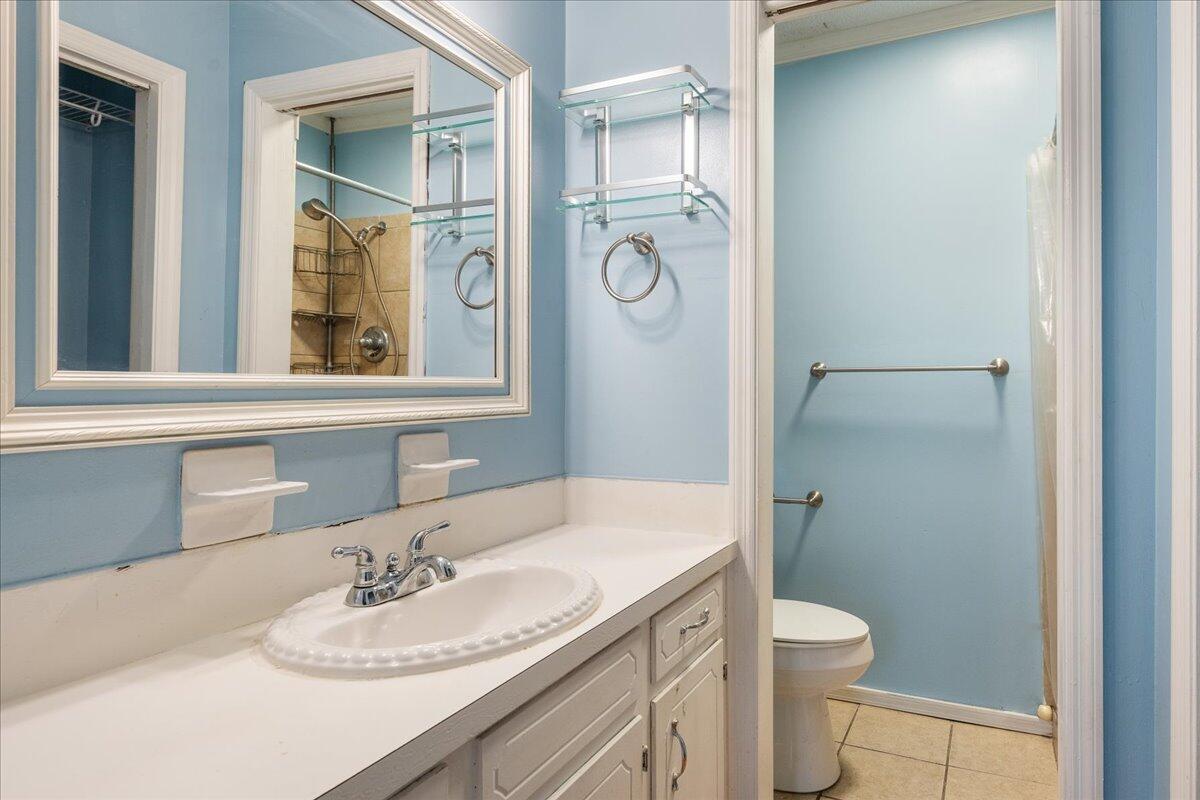 202 Longleaf Road Summerville, SC 29486 - Photo 7 of 14 14-Sara Barclay Photography LLC_0-11