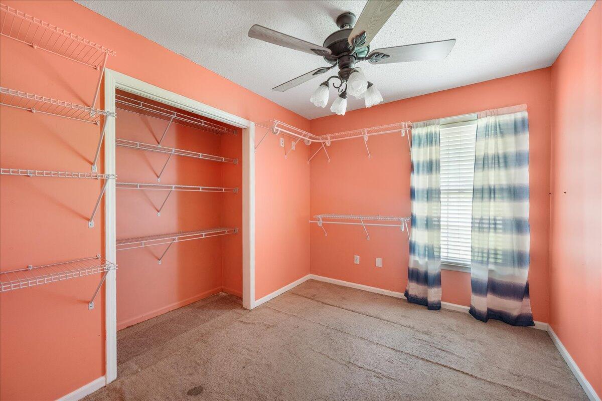 202 Longleaf Road Summerville, SC 29486 - Photo 10 of 14 17-Sara Barclay Photography LLC_0-14