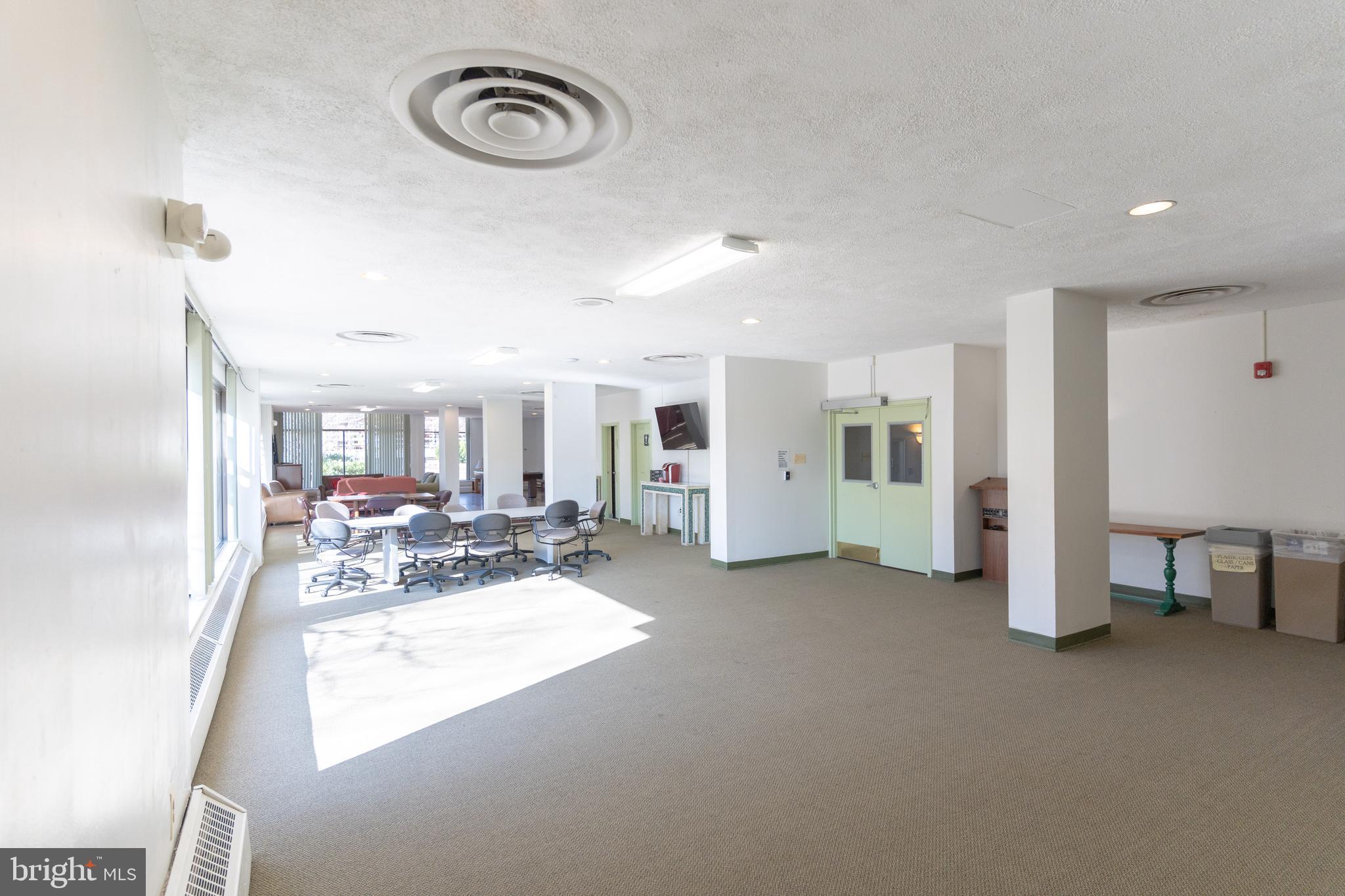 4141 North Henderson Road, Unit 1116 Arlington, VA 22203 - Photo 21 of 23 To be renovated in 2027/2028