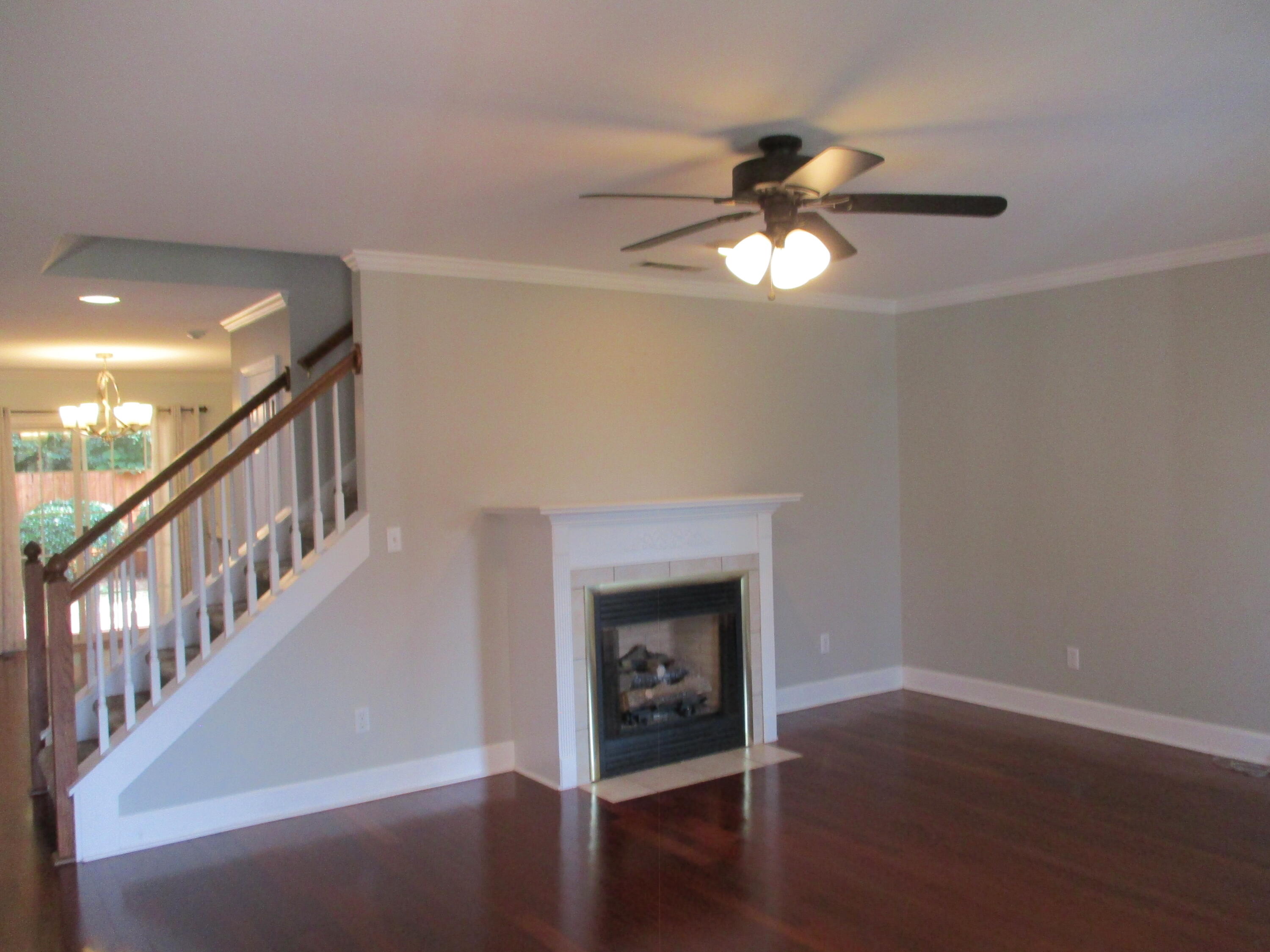 1740 Brighton Way Dalton, GA 30721 - Photo 3 of 22 IMG_3083