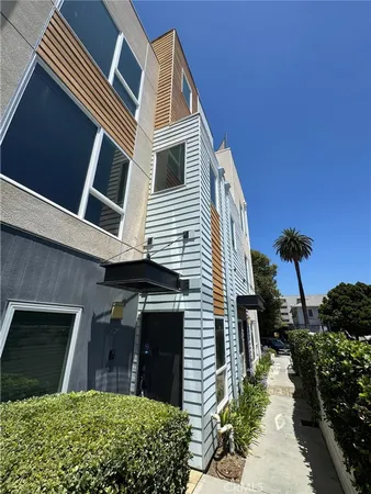 $3,495 | 5628 West Observation Lane, Los Angeles, CA 90028