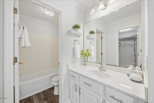 $370,000 | 1101 Parkridge Lane, Unit 107, Raleigh, NC 27605