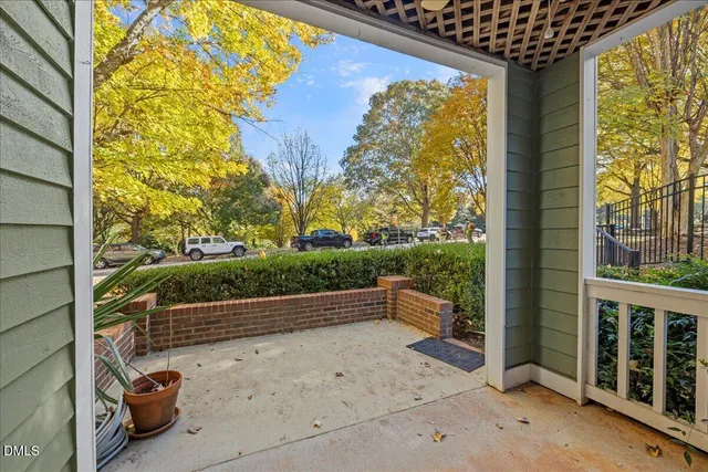 $370,000 | 1101 Parkridge Lane, Unit 107, Raleigh, NC 27605