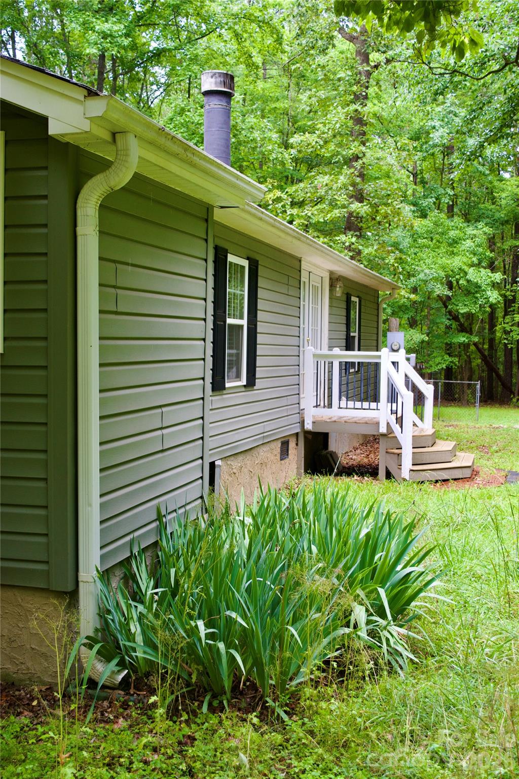 908 Buddys Choice York, SC 29745 - Photo 8 of 35