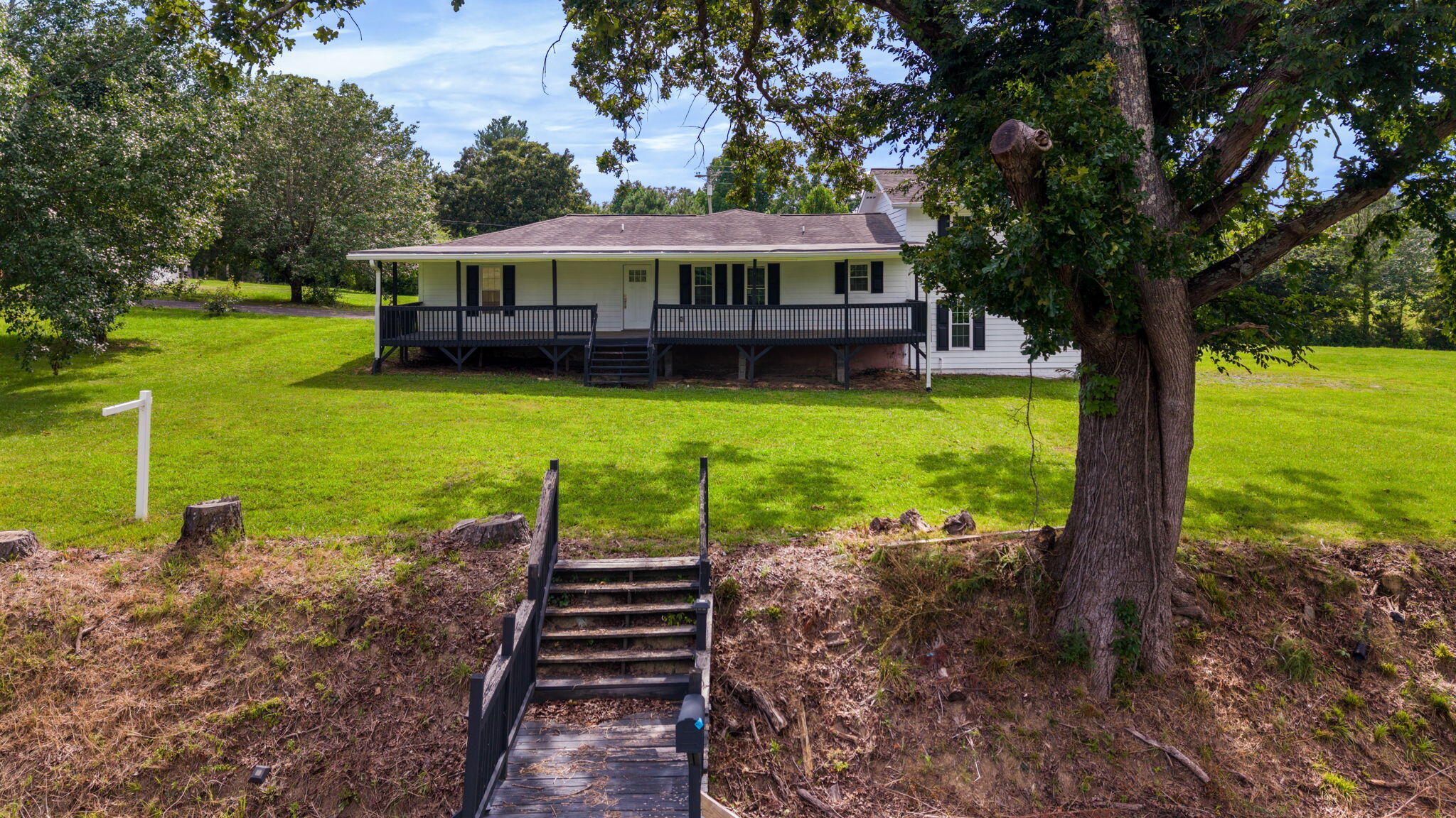 6416 Spring Place Road Southeast Cleveland, TN 37323 - Photo 8 of 47 8-web-or-mls-9