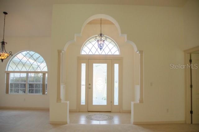 8 Eastland Lane Palm Coast, FL 32164 - Photo 5 of 60