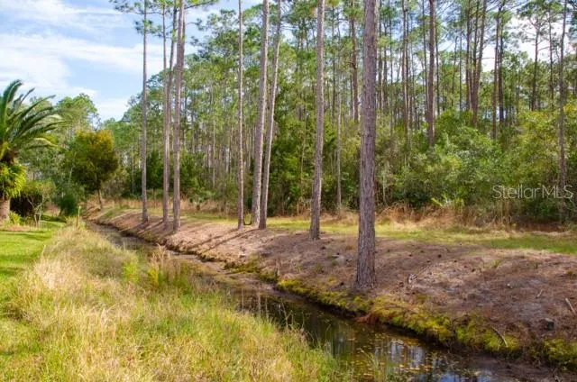 $2,100 | 8 Eastland Lane, Palm Coast, FL 32164