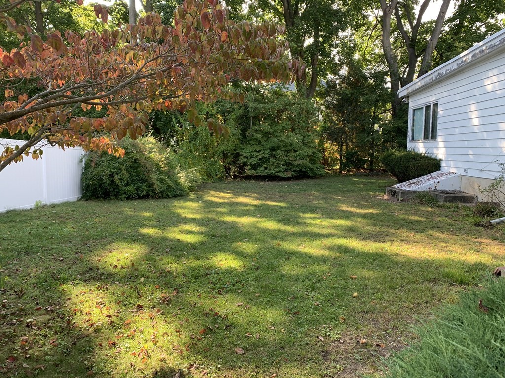 63 Florence Road Lowell, MA 01851 - Photo 3 of 42 Gallery Image 3