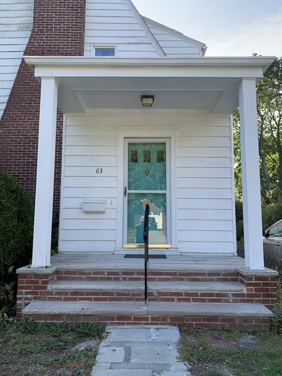 63 Florence Road Lowell, MA 01851 - Photo 8 of 42 Gallery Image 8