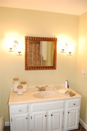 56 Longfellow Road Shrewsbury, MA 01545 - Photo 16 of 27 Gallery Image 16