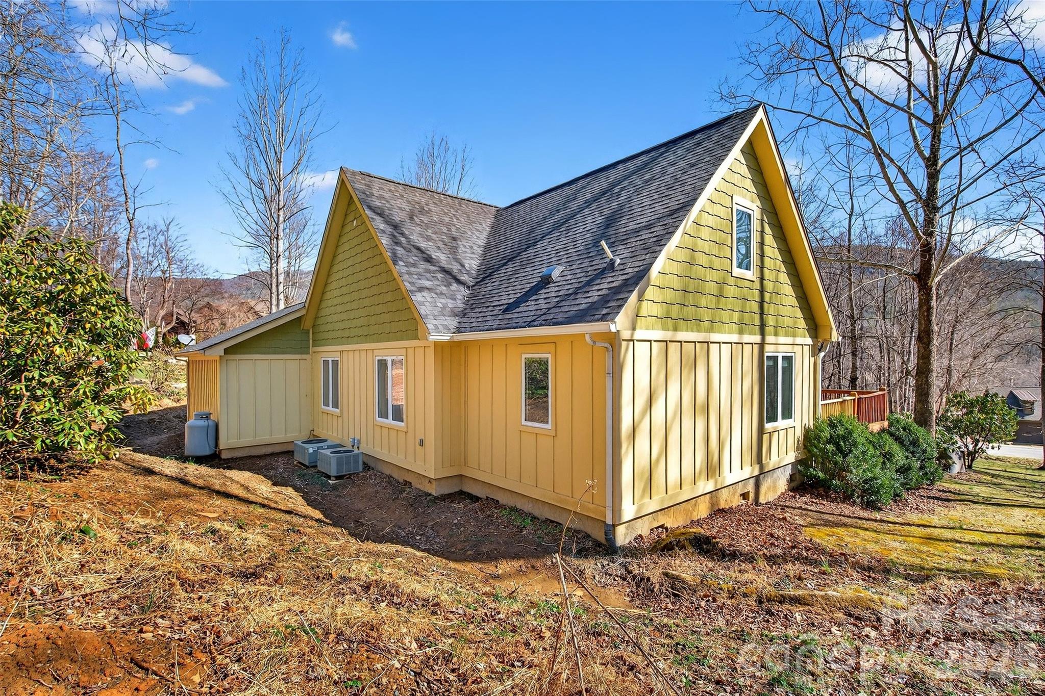 741 Blue Ridge Drive North Marion, NC 28752 - Photo 37 of 39