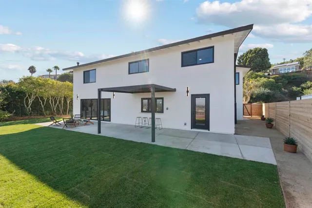 $2,899,000 | 5777 Desert View Drive, La Jolla, CA 92037