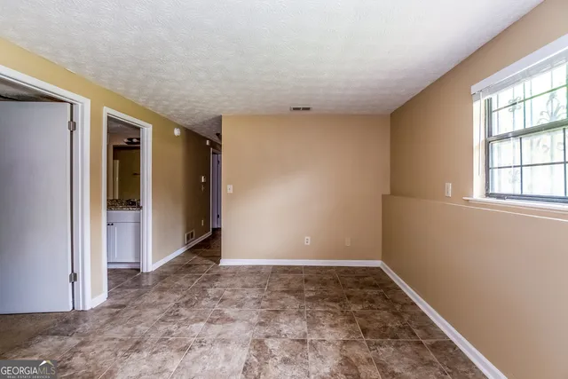 $1,670 | 1306 Muirforest Drive, Stone Mountain, GA 30088