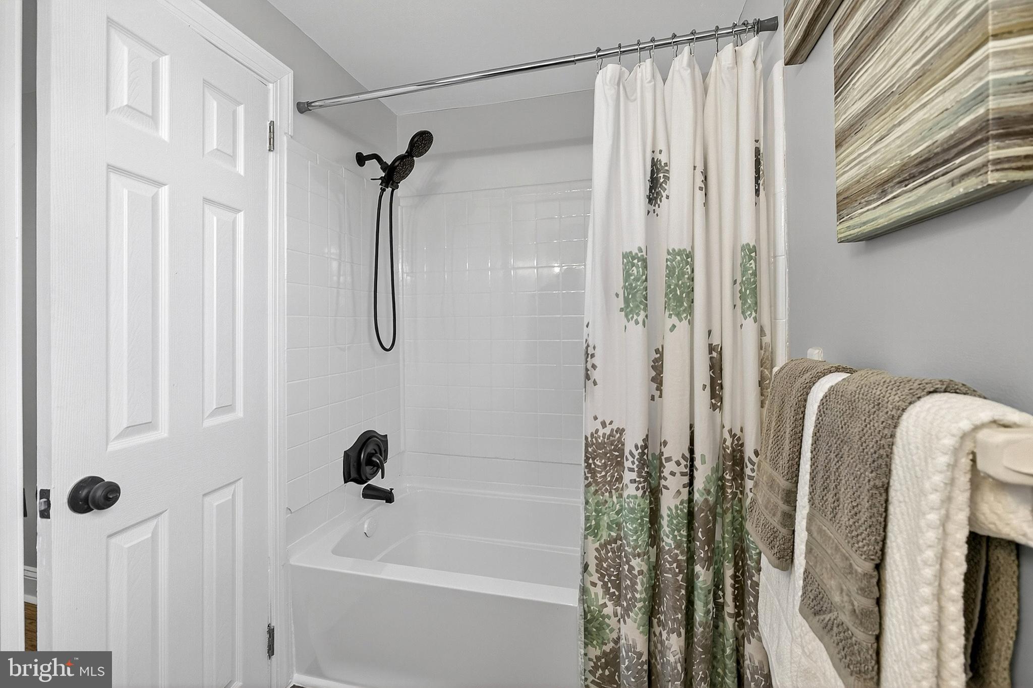 3901 Elson Road Brookhaven, PA 19015 - Photo 35 of 47 a bathroom with a shower