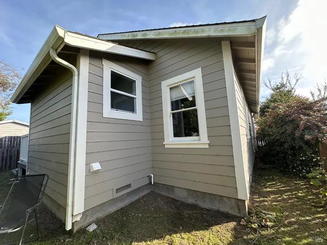 $669,000 | 131 Halsey Way, Fort Bragg, CA 95437