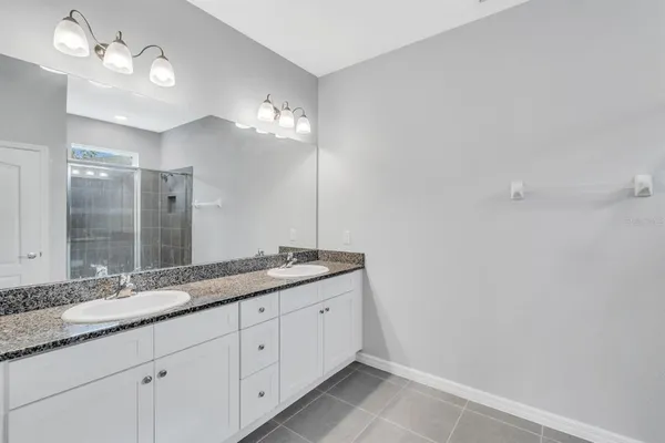 $2,795 | 13706 Woodbridge Terrace, Bradenton, FL 34211