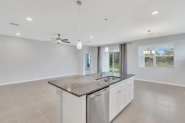 $2,795 | 13706 Woodbridge Terrace, Bradenton, FL 34211