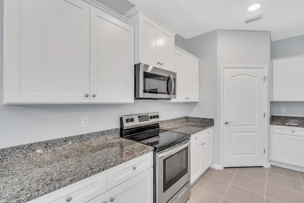$2,795 | 13706 Woodbridge Terrace, Bradenton, FL 34211