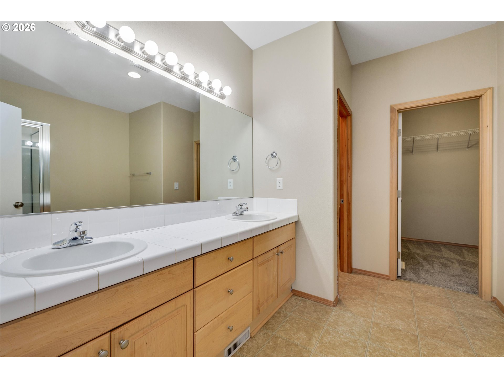 16809 Southeast Davidoff Way Damascus, OR 97089 - Photo 21 of 41 Bathroom